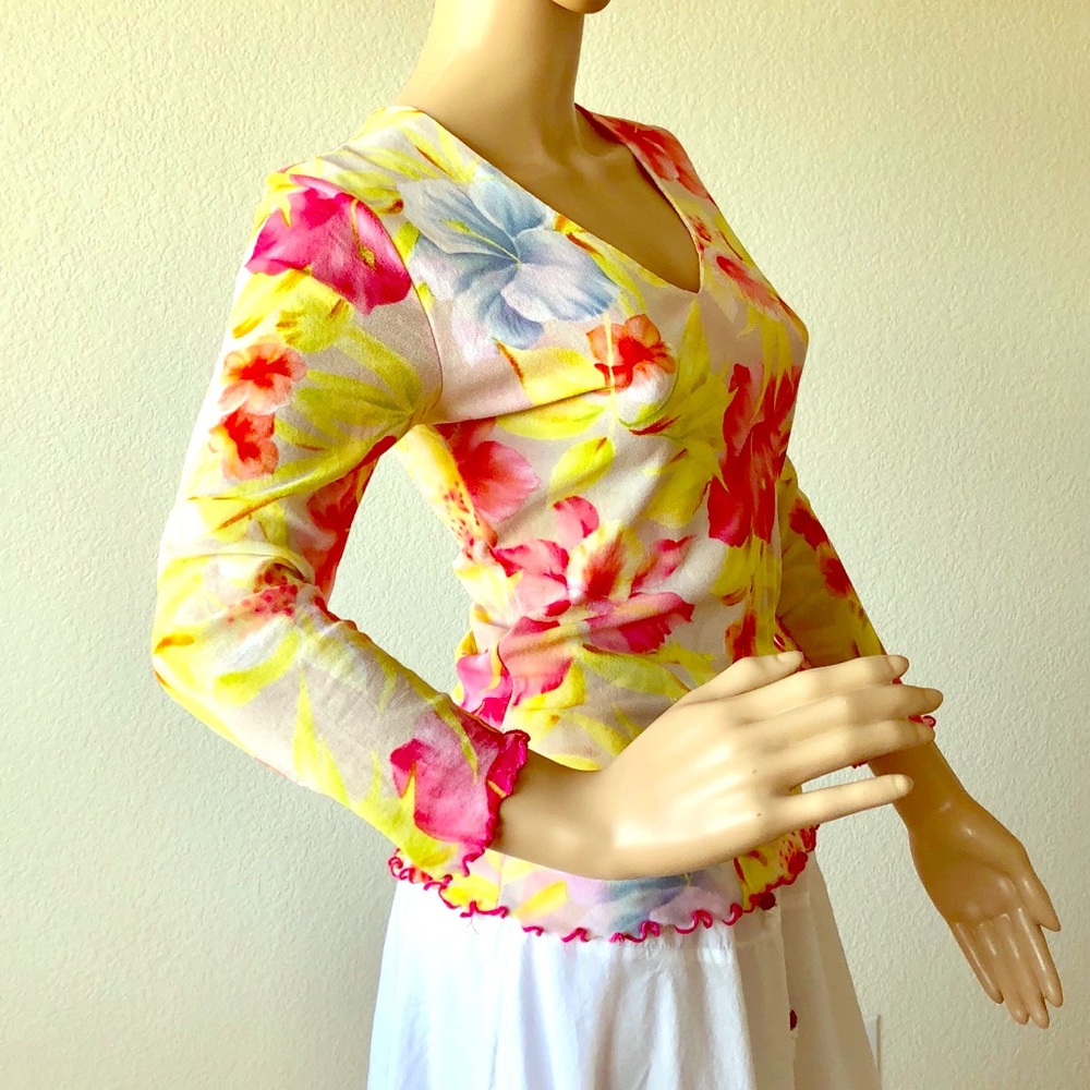Kenny Dana colorful top
